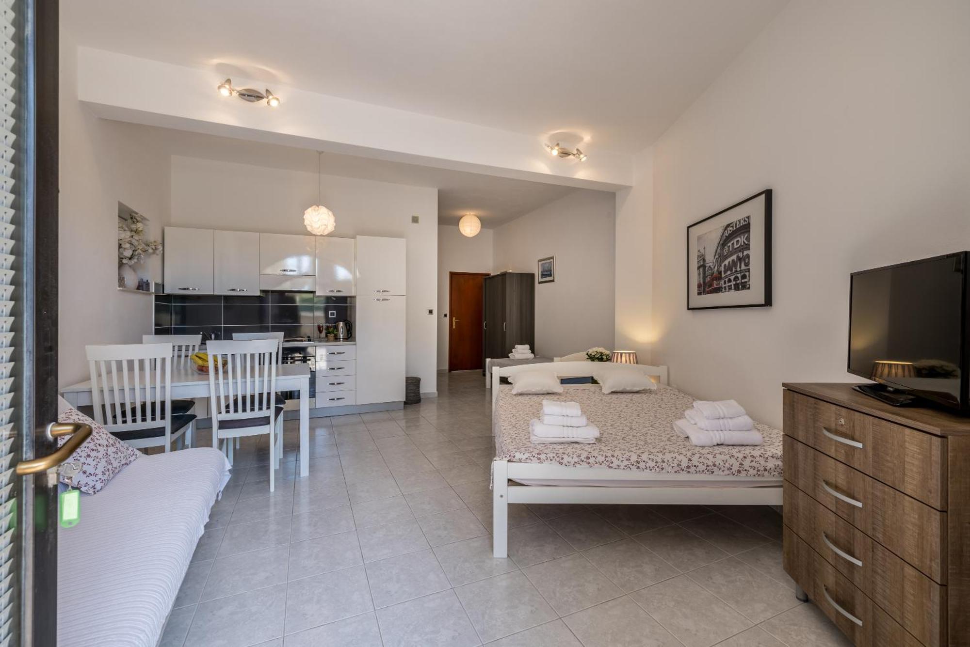 Holiday Home Krishto Trogir Exterior foto