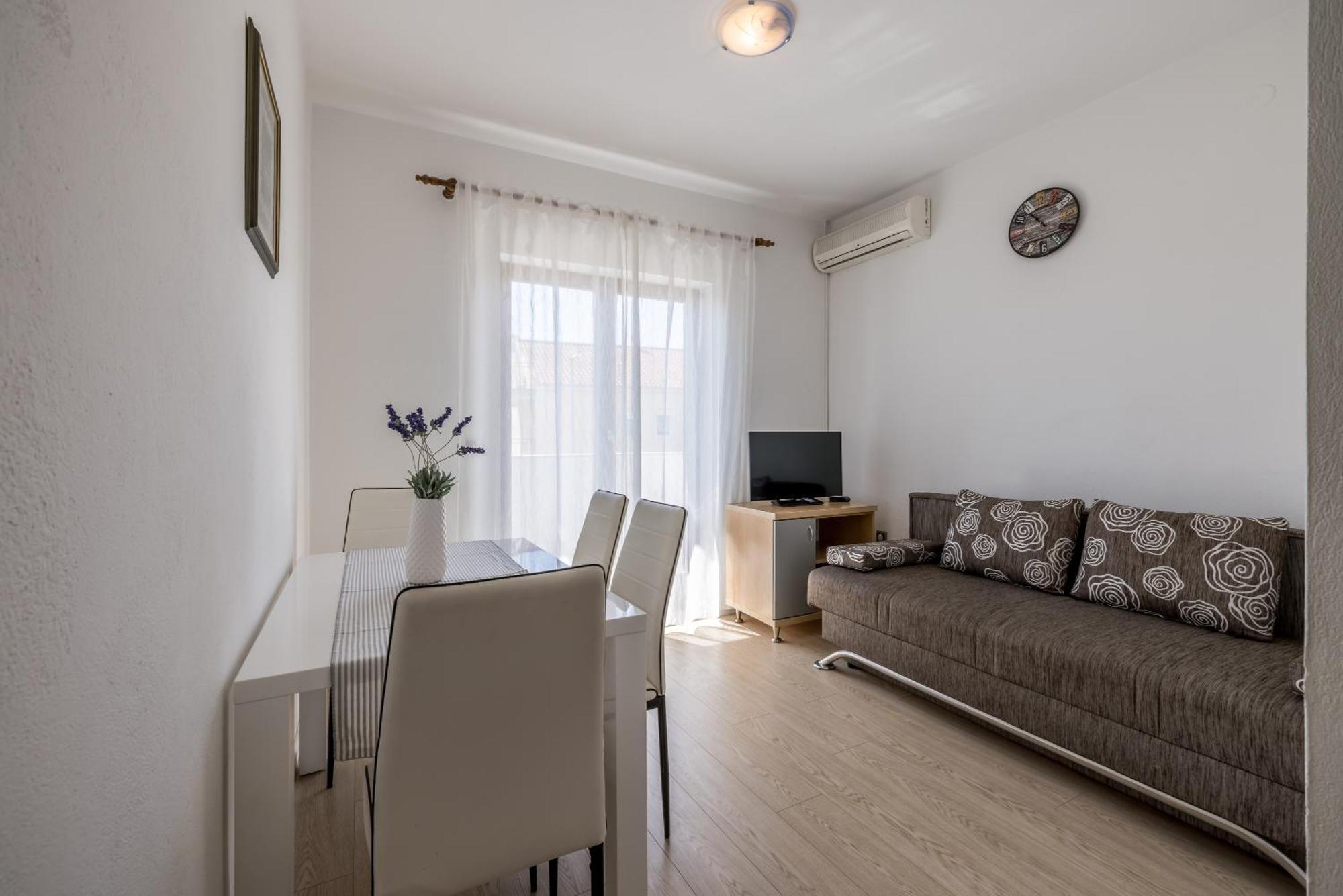 Holiday Home Krishto Trogir Exterior foto